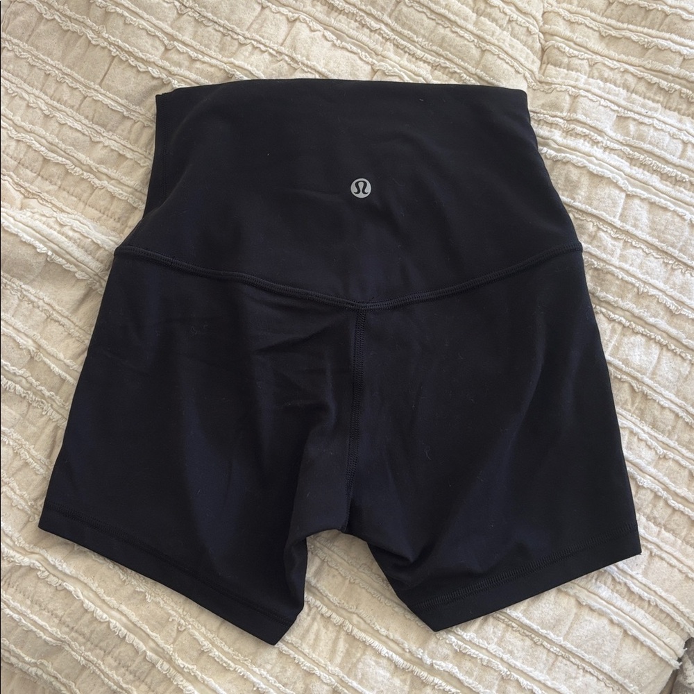 Lululemon align short 4 in
